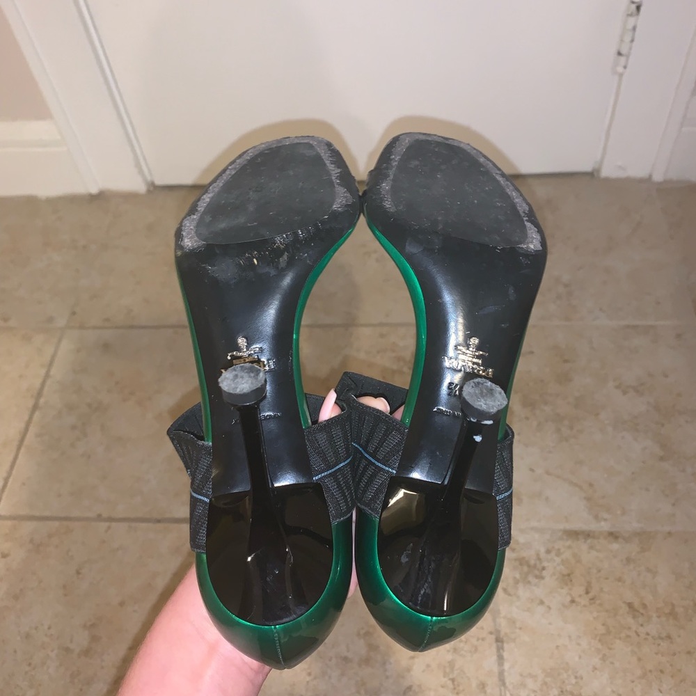 Prada heels - Picture 7 of 8